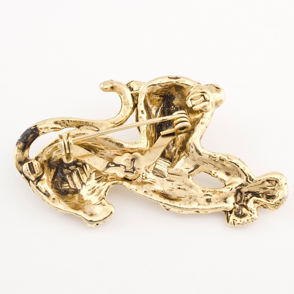 Vintage Leopard Brooch Pin Gold Tone with Red Rhinestone Eyes - Picture 3 of 4